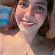 Profesora de Castellano motiva a los alumnos a leer y escribir de forma correcta